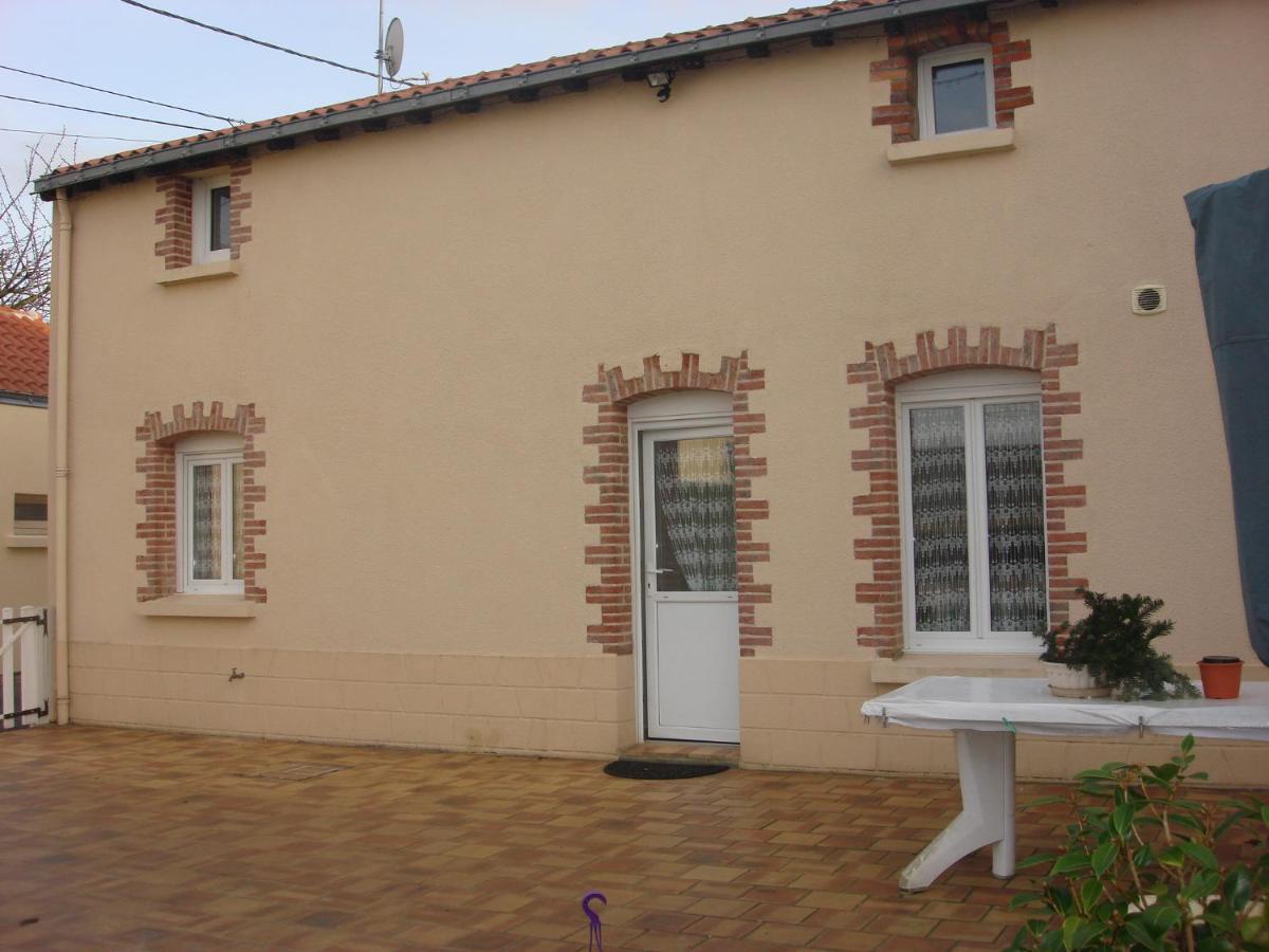 Chambres D'hotes Beaupel Neuvy-en-Mauges Extérieur photo